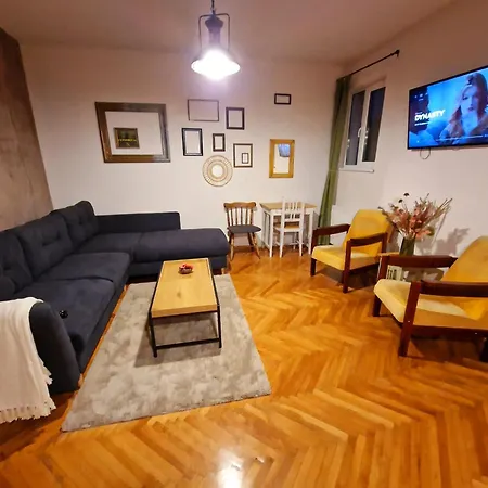 Nomad Apartment Braşov Exterior foto